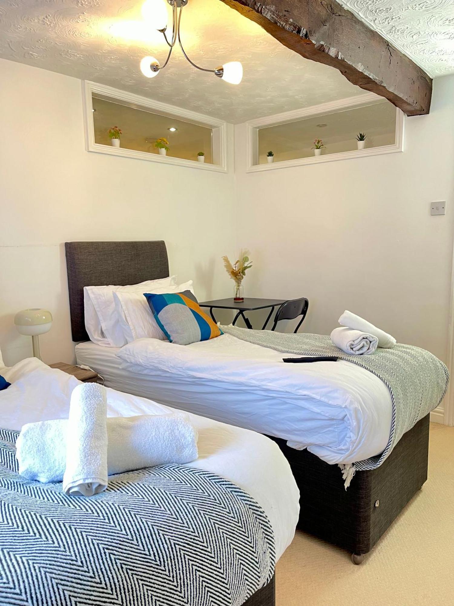 Totmonslow Mount Yard - Stylish Cottage - Close To Alton Towers - Peak District - Stoke-On-Trent Sleeps 5 מראה חיצוני תמונה